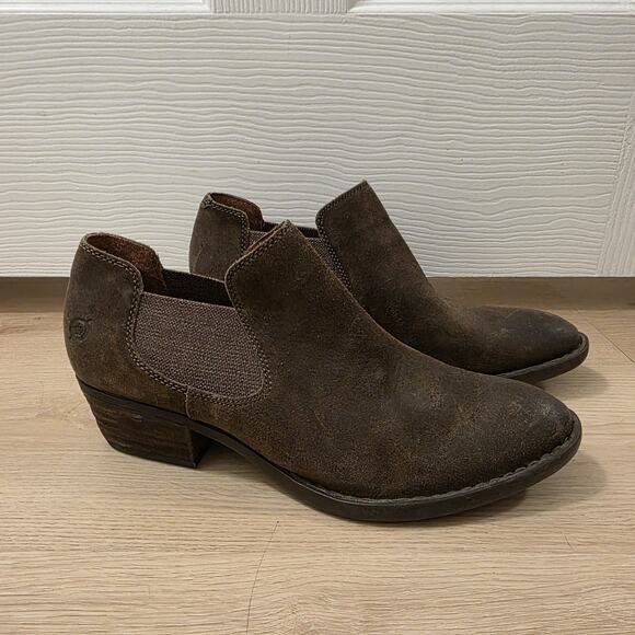 Born Brown Distressed Suede Chelsea Dallia Slip On Ankle Boots Size 10M - Picture 1 of 9